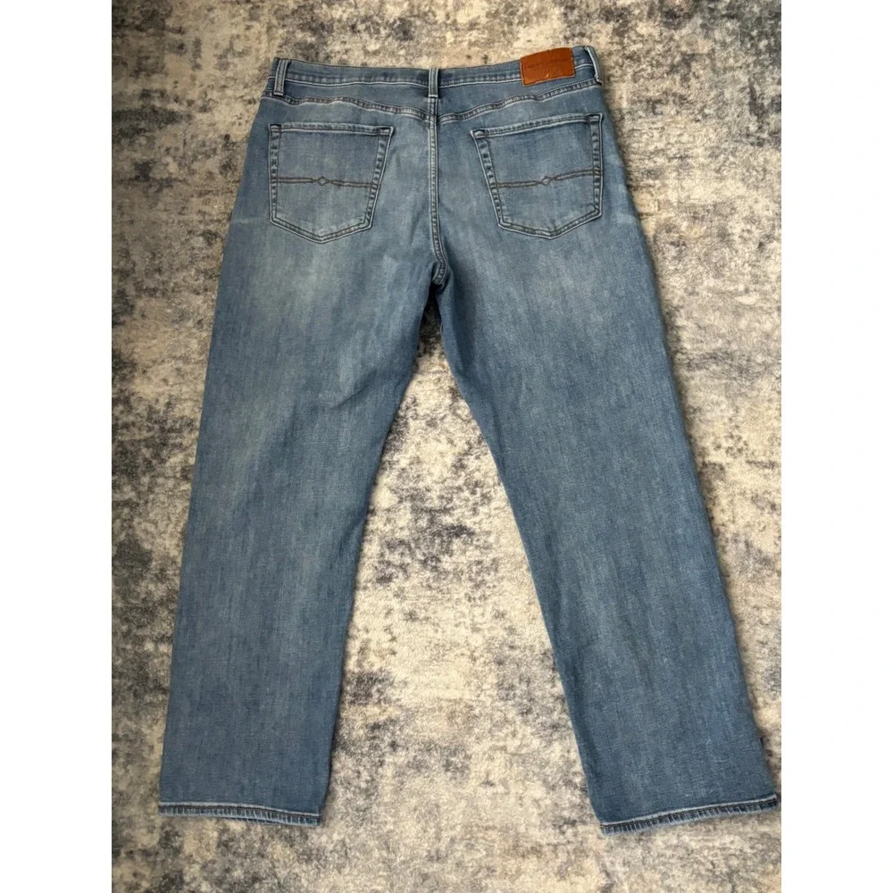 Lucky Brand 329‎ Classic Straight Jeans Mens 36x30 Blue Denim Whiskered Stretch